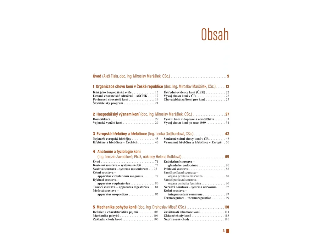 Detailní záběr na odbornou literaturu o chovu koní